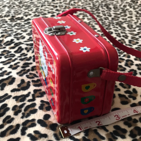 1996 HELLO KITTY ❤️ Sanrio Metal Tin Purse Red Teacup Vintage 90s Bear Kawaii - Picture 15 of 17